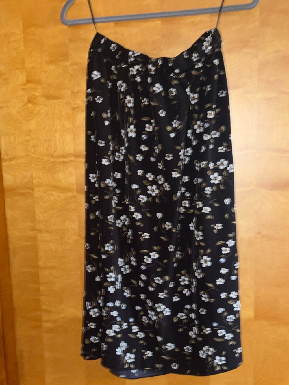 SHEIN Black Midi Skirt with White Floral Print